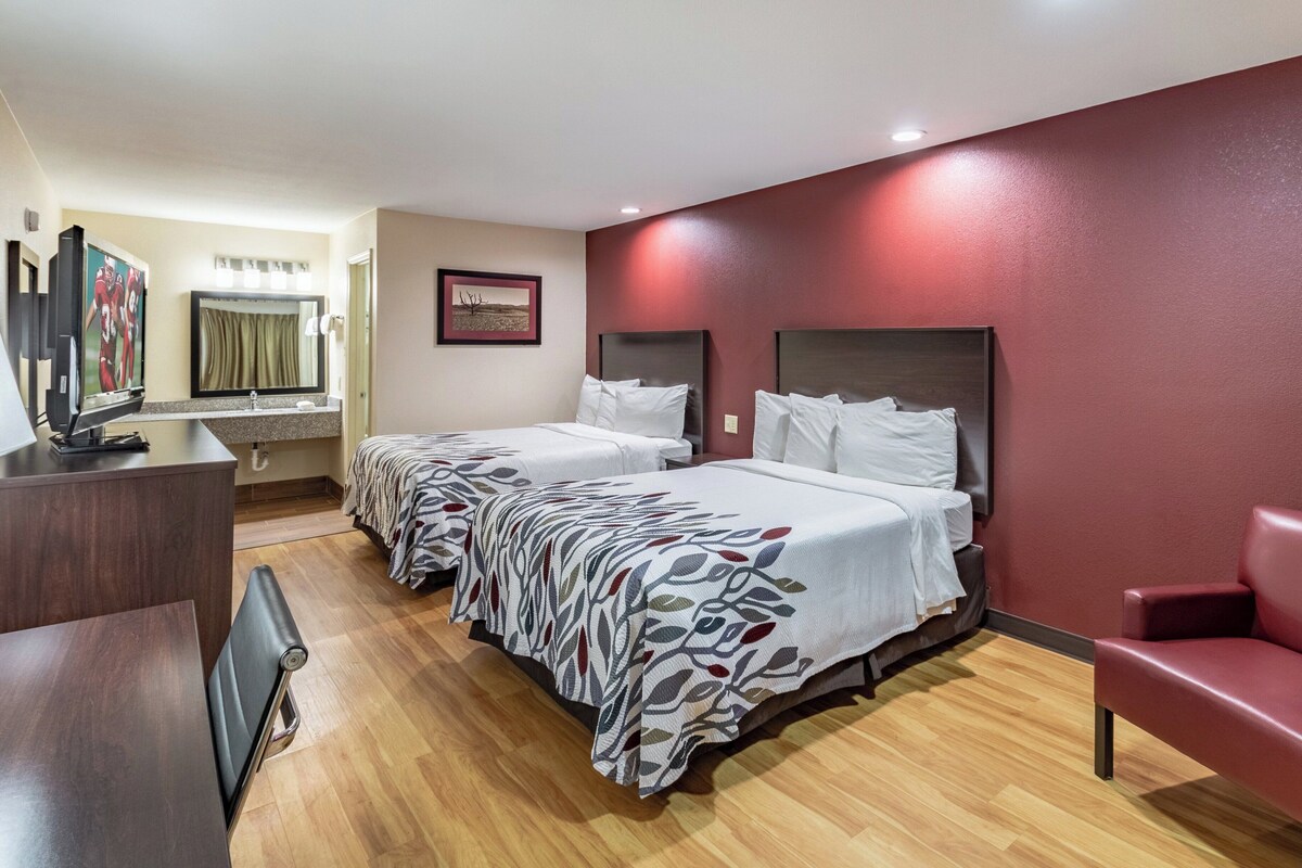 Deluxe Room, 2 Double Beds, Non Smoking