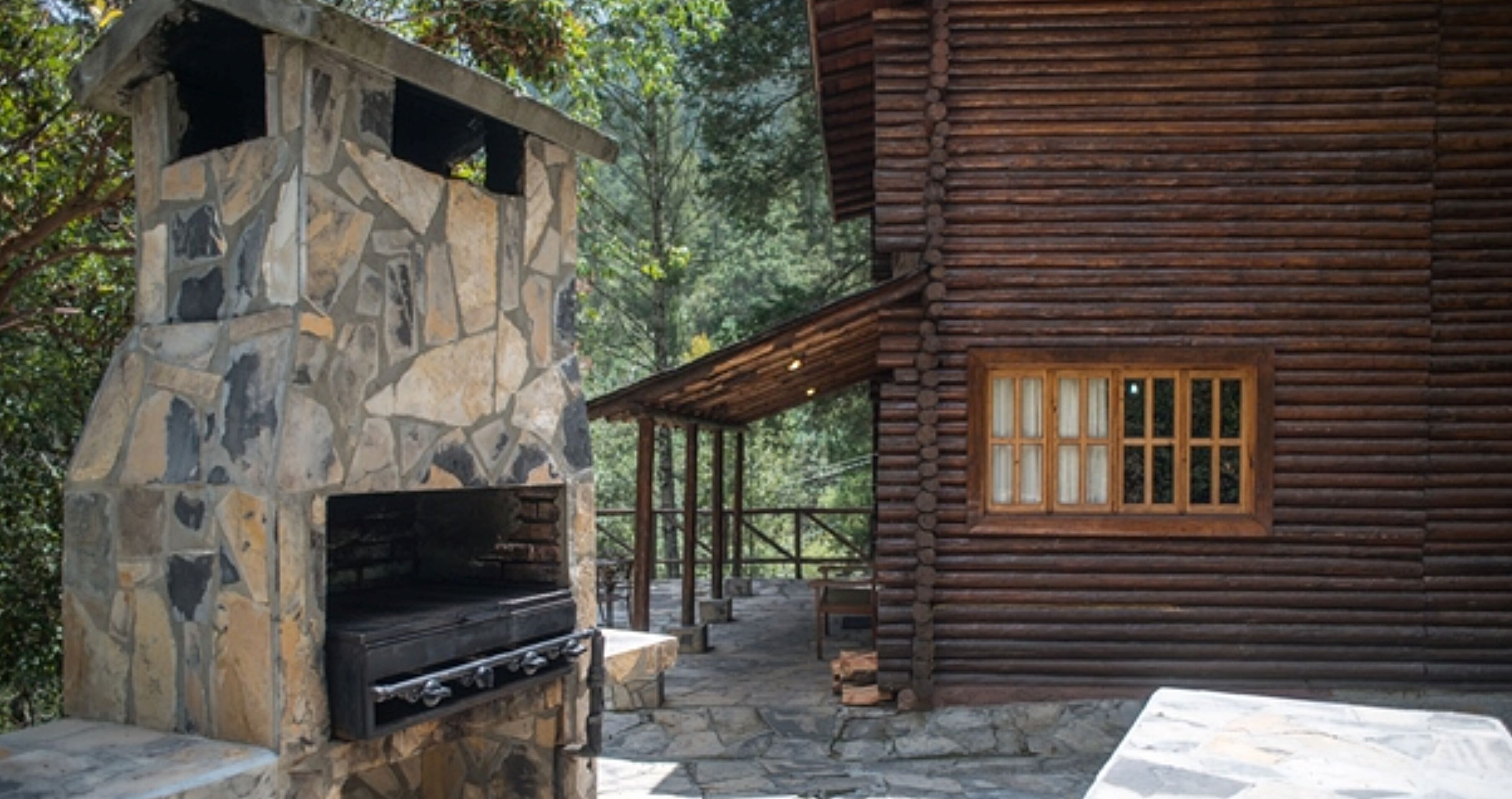 Cabaña superior, 3 habitaciones, vista al jardín | Terraza o patio