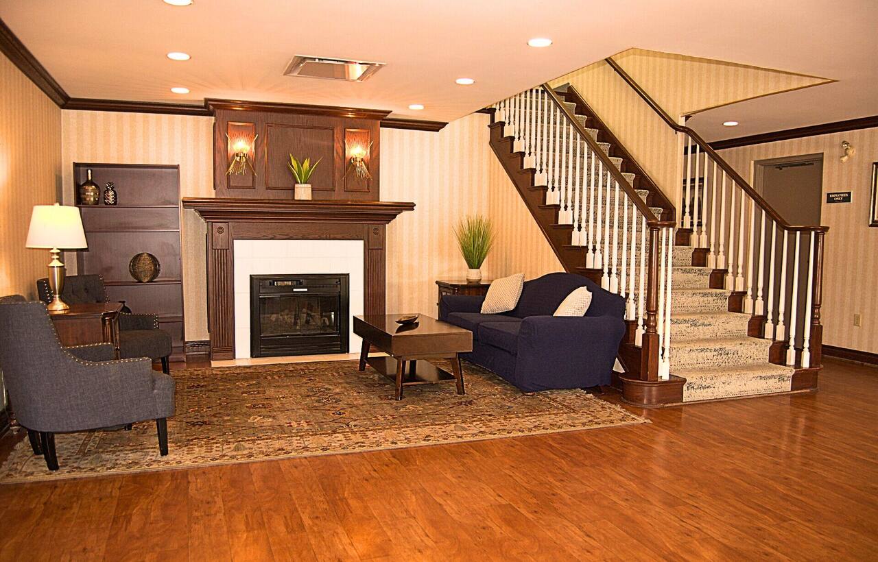 Staywell Inn & Suites