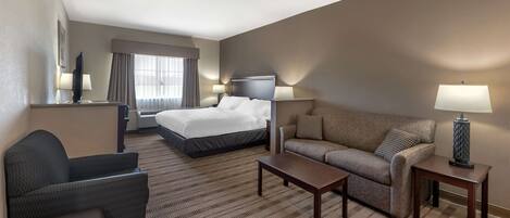 Desk, iron/ironing board, rollaway beds, free WiFi