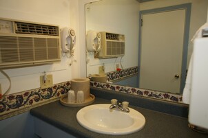 Room, 2 Double Beds, Non Smoking | Bathroom