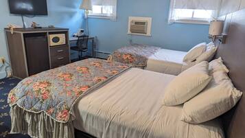 Room, 2 Double Beds, Non Smoking