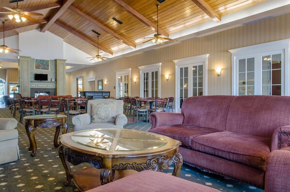 Lobby - Homewood Suites Covington (Covington)