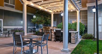 Homewood Suites by Hilton Albuquerque Airport