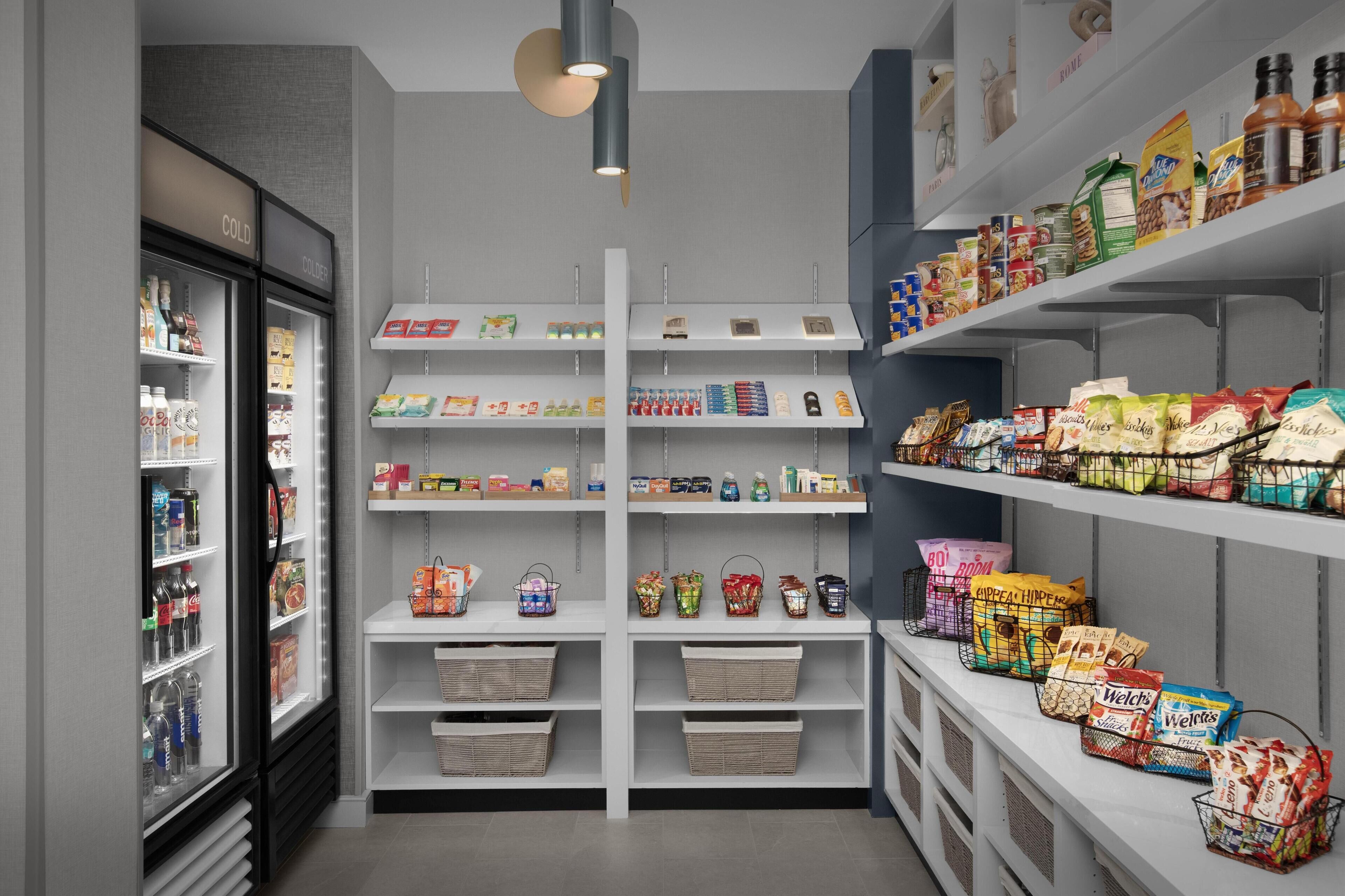 Snack bar