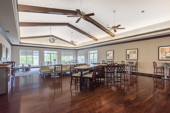 Restaurant - Homewood Suites by Hilton Louisville-East (Louisville)