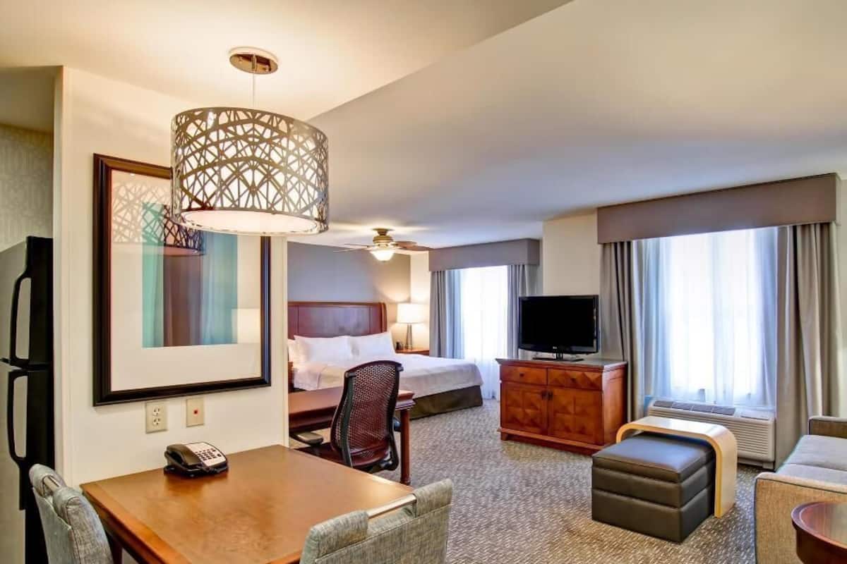 Premium bedding, down comforters, pillowtop beds, in-room safe