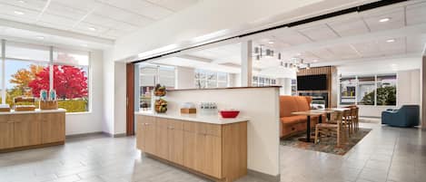 Free daily buffet breakfast