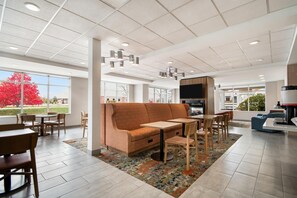 Lobby - Hampton Inn Rutland (Rutland)