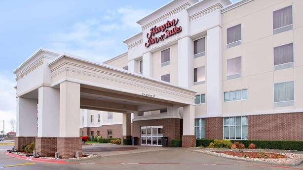 Exterior - Hampton Inn & Suites Greenville (Greenville)