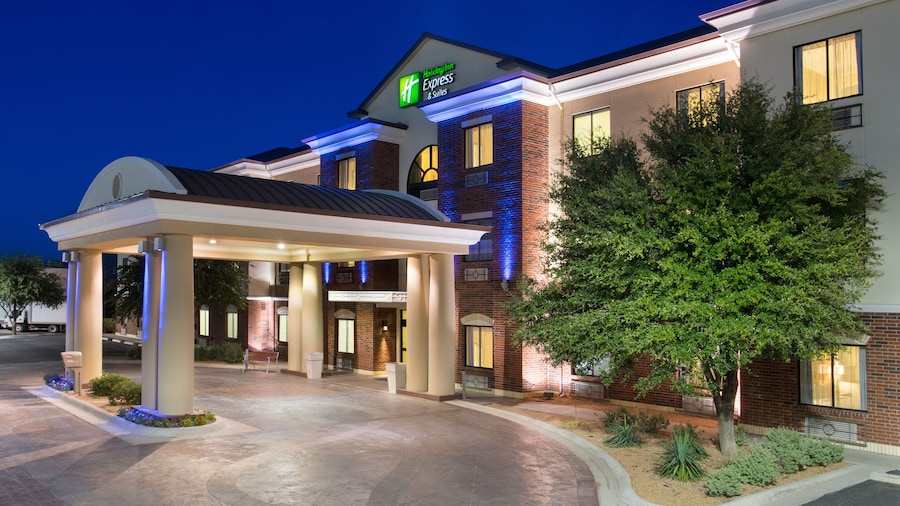 Holiday Inn Express & Suites Midland Loop 250 by IHG