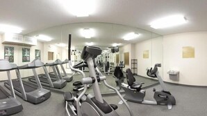 A gym with treadmills, elliptical machines, and weight equipment. - Candlewood Suites West Little Rock by IHG (Little Rock)