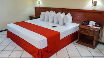 In-room safe, desk, iron/ironing board, free WiFi
