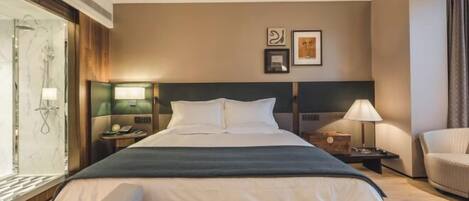 Minibar, in-room safe, alarm clocks