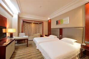 Minibar, két bảo mật tại phòng, đồng hồ báo thức