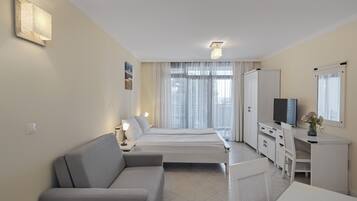 Individually furnished, desk, iron/ironing board, free cots/infant beds