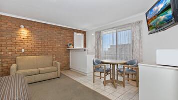 Televisión de pantalla plana 81 cm con canales de televisión por cable