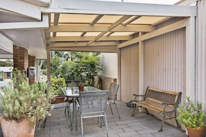 Property grounds - Bendigo Golden Square Motor Inn (Golden Square)