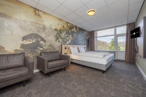 Family Room | Desk, free WiFi - Fletcher Hotel-Restaurant Bon Repos (Noorbeek)