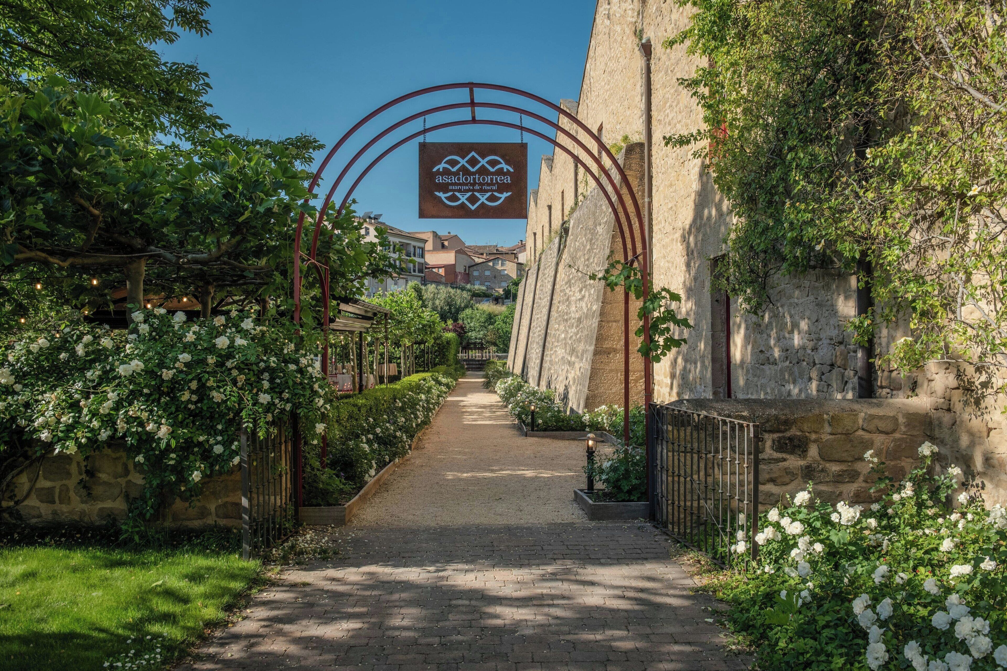 2 restaurants, breakfast, lunch, dinner served; spanish cuisine