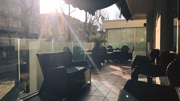 مدخل المنشأة