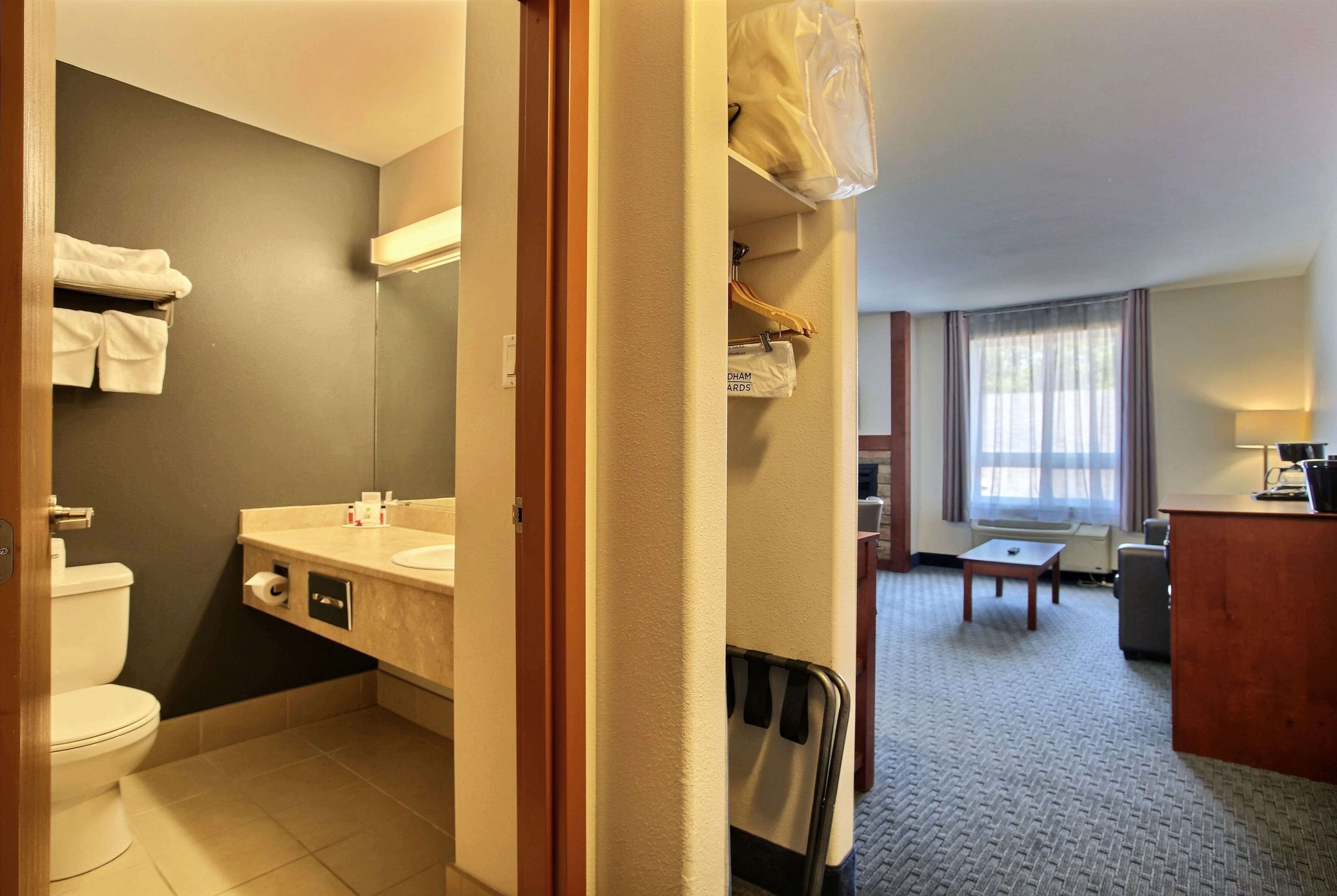 desk, blackout curtains, iron/ironing board, free wifi