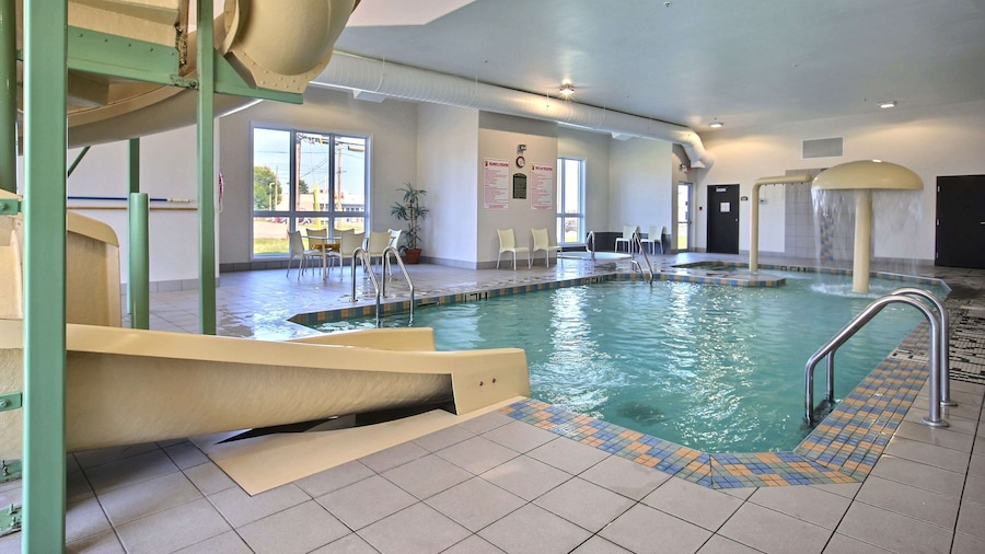Super 8 by Wyndham Trois-Rivieres