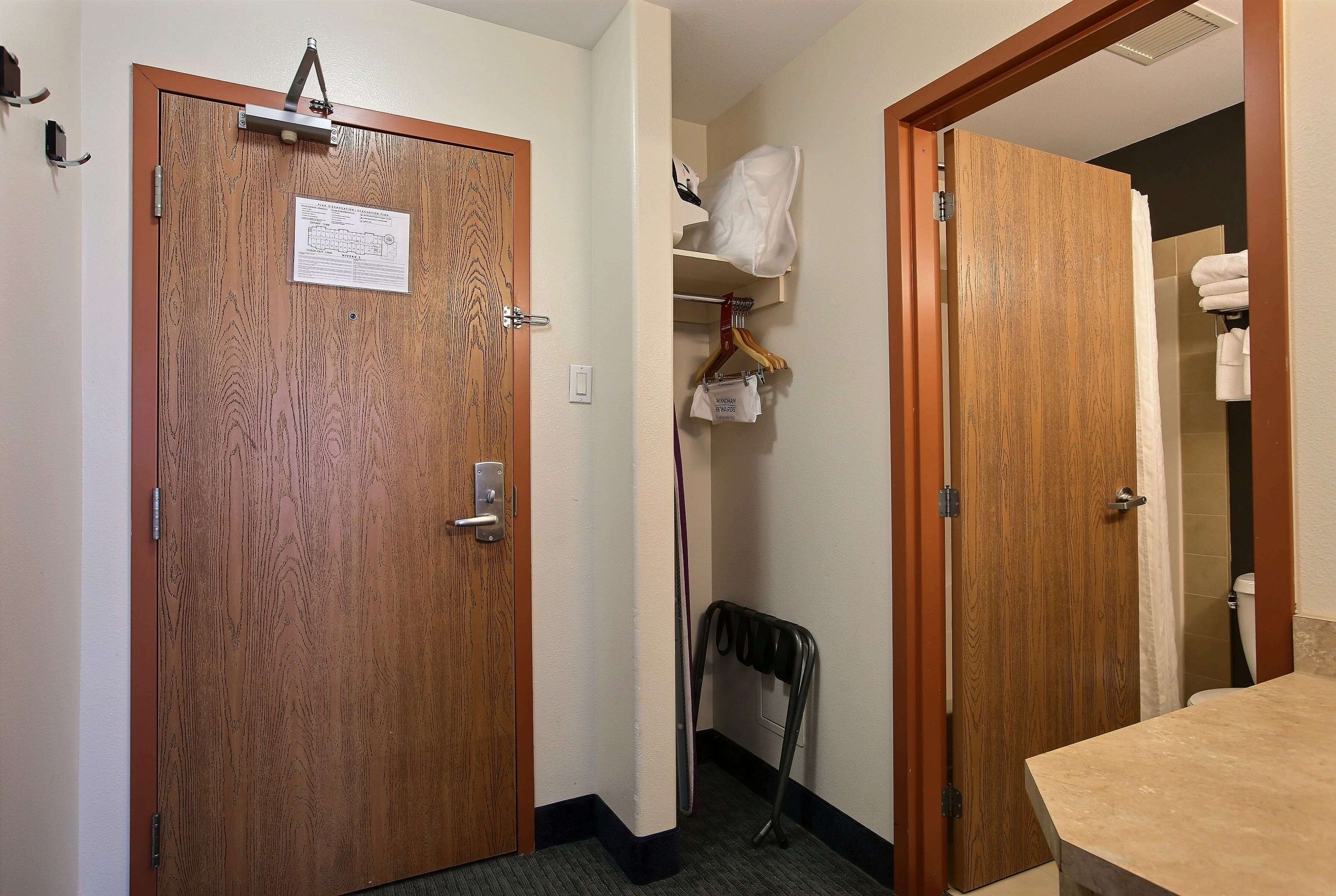 desk, blackout curtains, iron/ironing board, free wifi