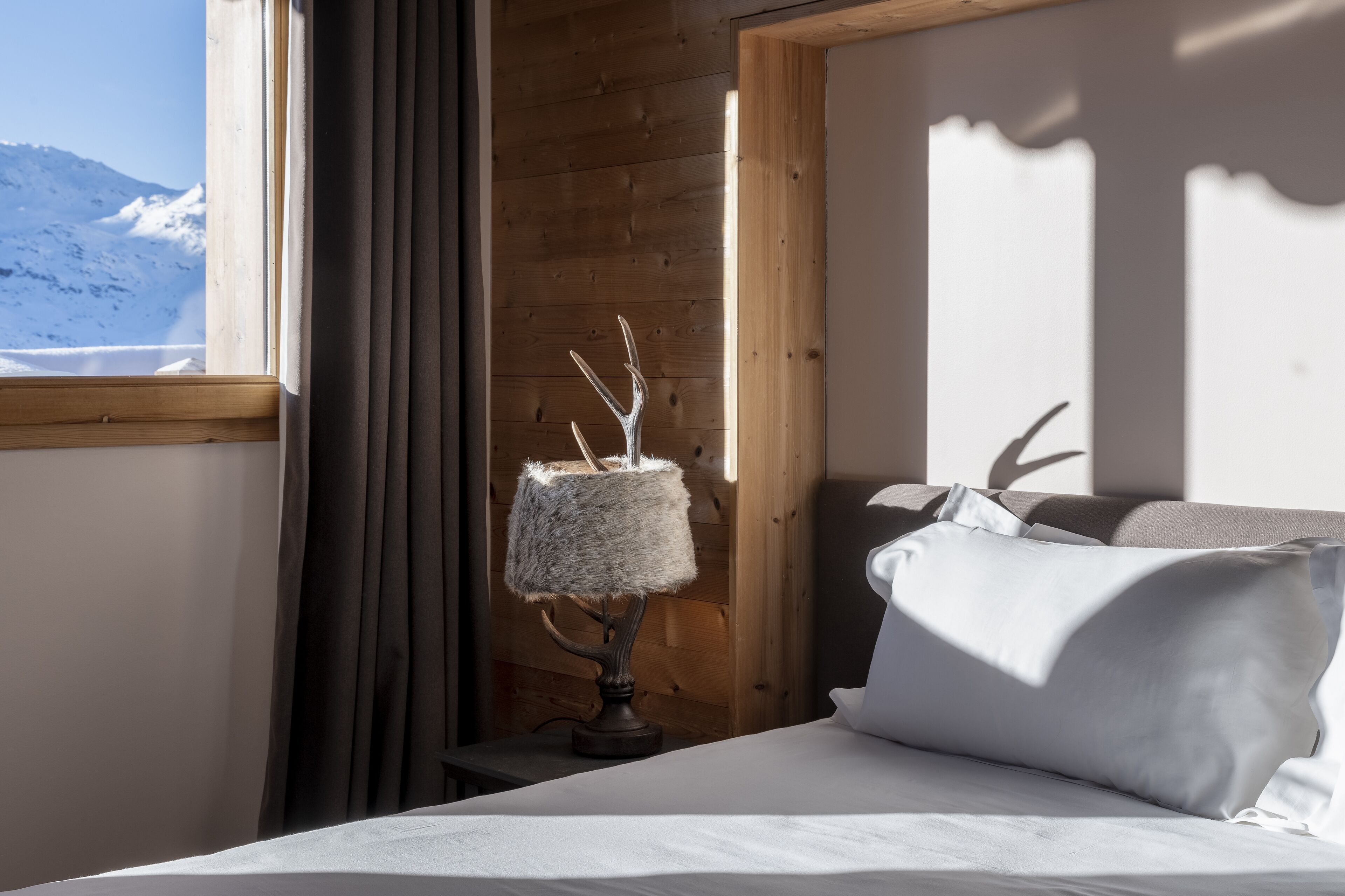 prestige suite | in-room safe, desk, soundproofing, free cots/infant beds