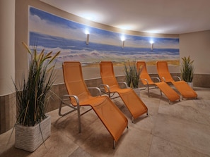 Sauna, steam room, hot springs, body treatments, aromatherapy
