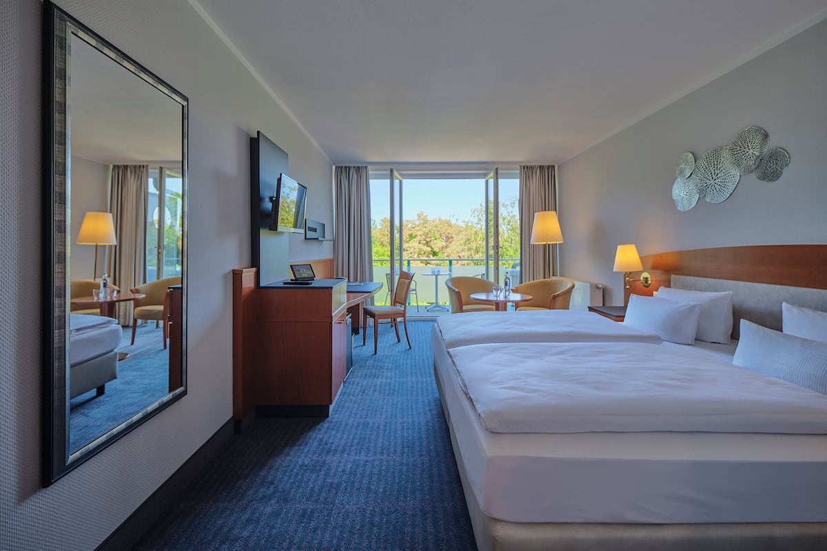 Chambre Double Standard | Coffres-forts dans les chambres, bureau, fer et planche Ă repasser