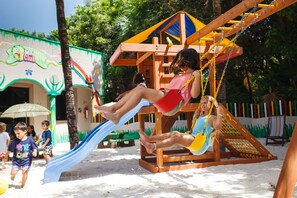 Children’s play area – outdoor - Catalonia Playa Maroma – All Inclusive (Playa del Carmen)