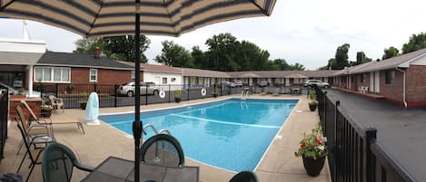 Seasonal outdoor pool