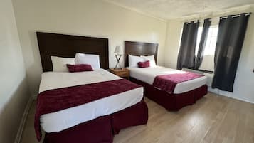 Standard Room, 2 Double Beds | Hypo-allergenic bedding, iron/ironing board, free WiFi, bed sheets