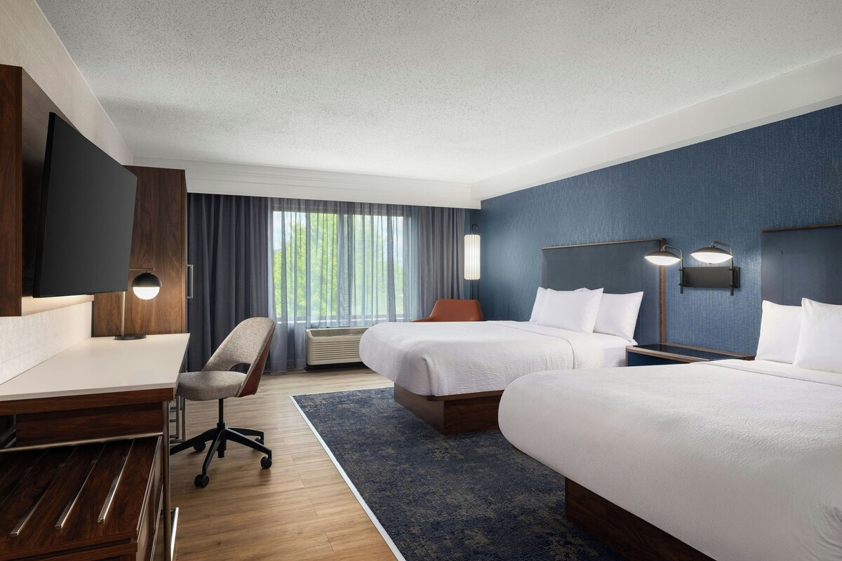 Room, 2 Queen Beds | Premium bedding, desk, blackout drapes, iron/ironing board