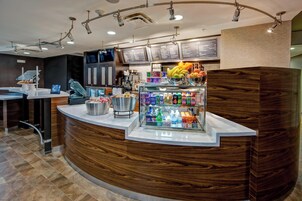 Breakfast and dinner served, American cuisine