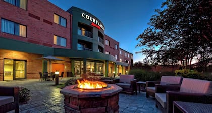Courtyard by Marriott Memphis Southaven