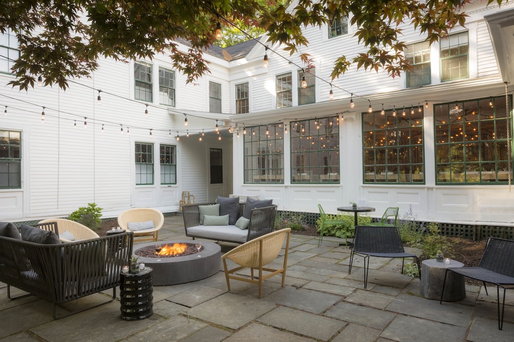 Whitehall Inn by null