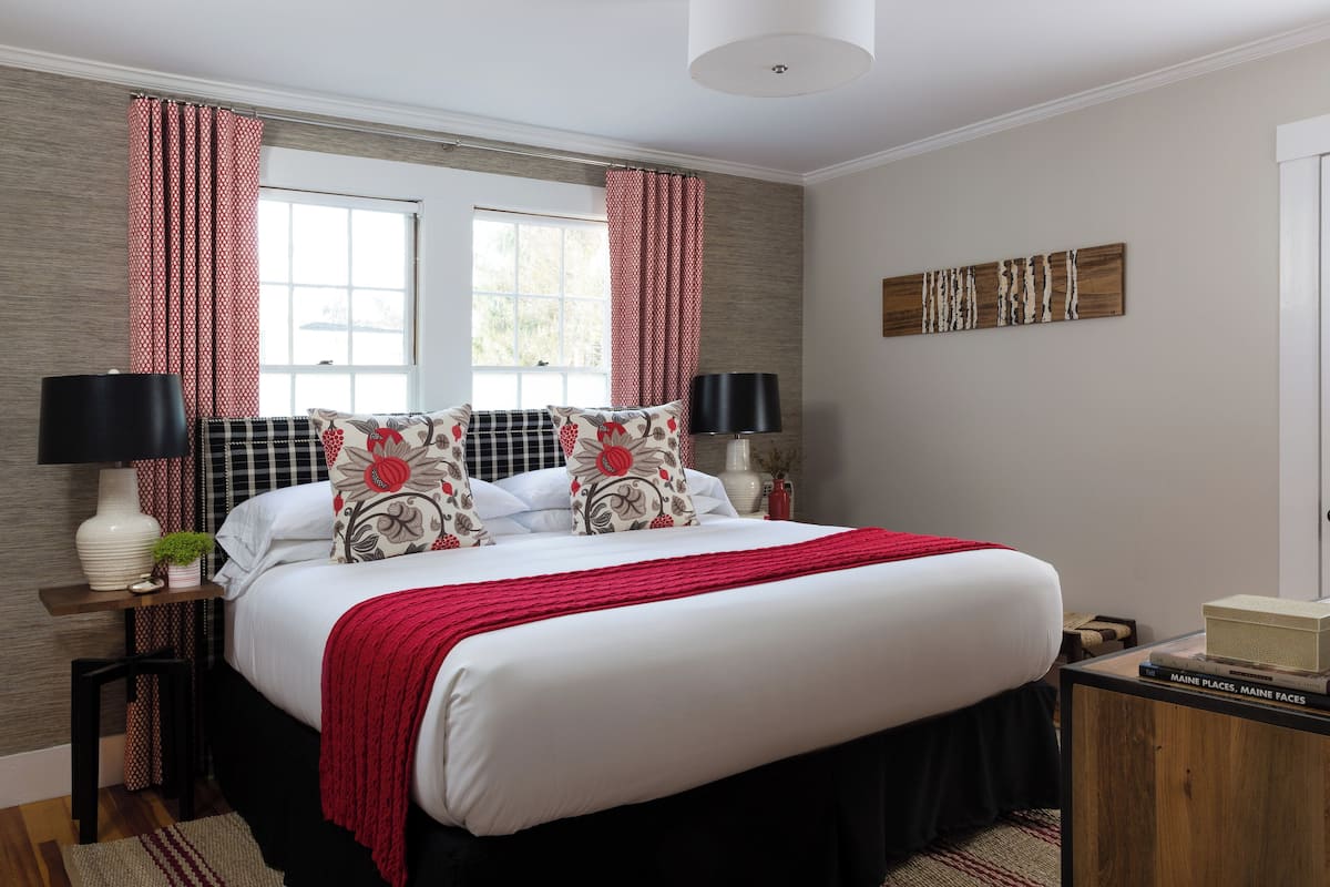 premium bedding, iron/ironing board, free wifi, bed sheets