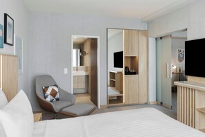Literie de qualité supérieure, coffres-forts dans les chambres, bureau