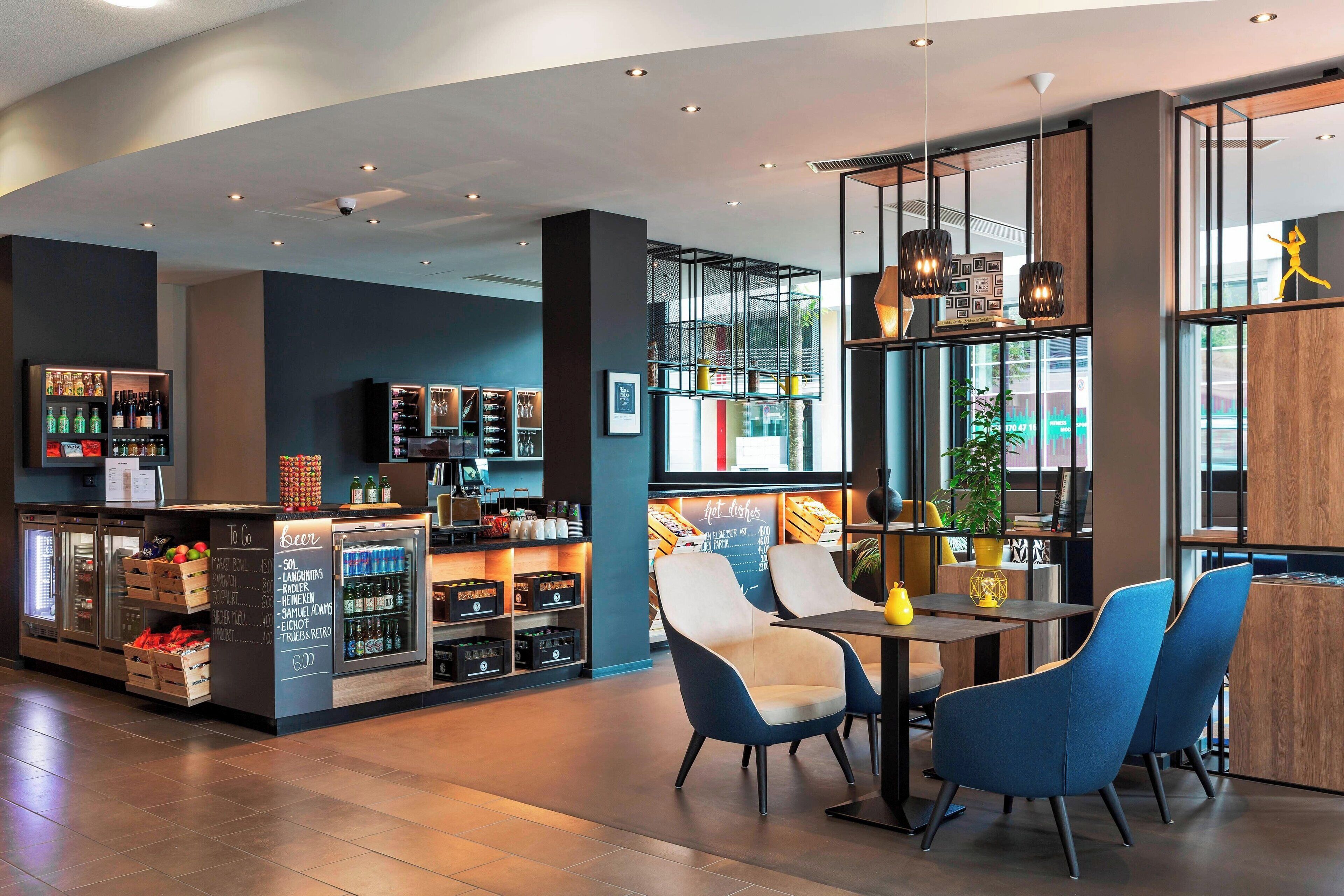 Photo - Courtyard by Marriott Zurich North