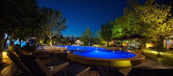 Petrino Suites Hotel