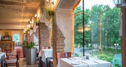 Romantic Boutique Hotel & Spa