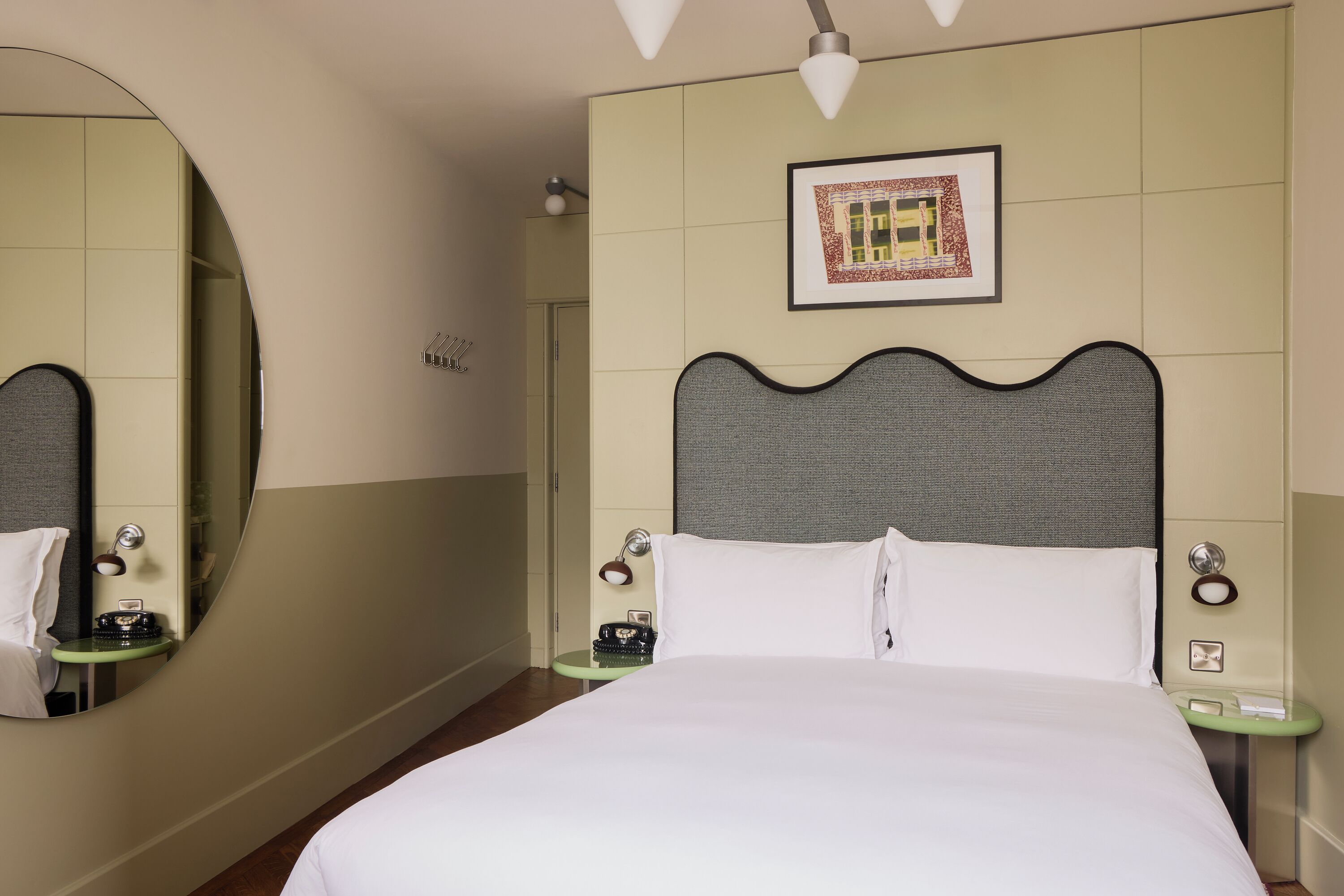 Coffres-forts dans les chambres, bureau, chambres insonorisées