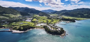 Minibar, in-room safe, blackout curtains, Internet