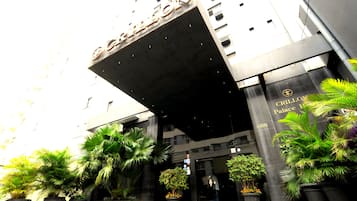 Fachada da propriedade