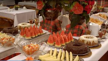 Café da manhã feito na hora todos os dias (BRL 29 por pessoa)