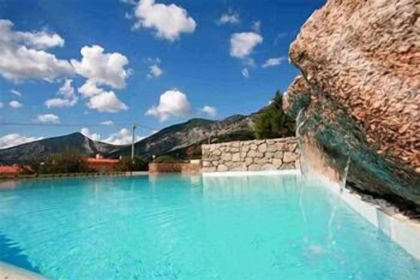 seasonal outdoor pool, pool umbrellas, pool loungers