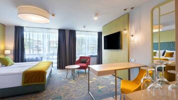 Studio | Minibar, Zimmersafe, Schreibtisch, laptopgeeigneter Arbeitsplatz