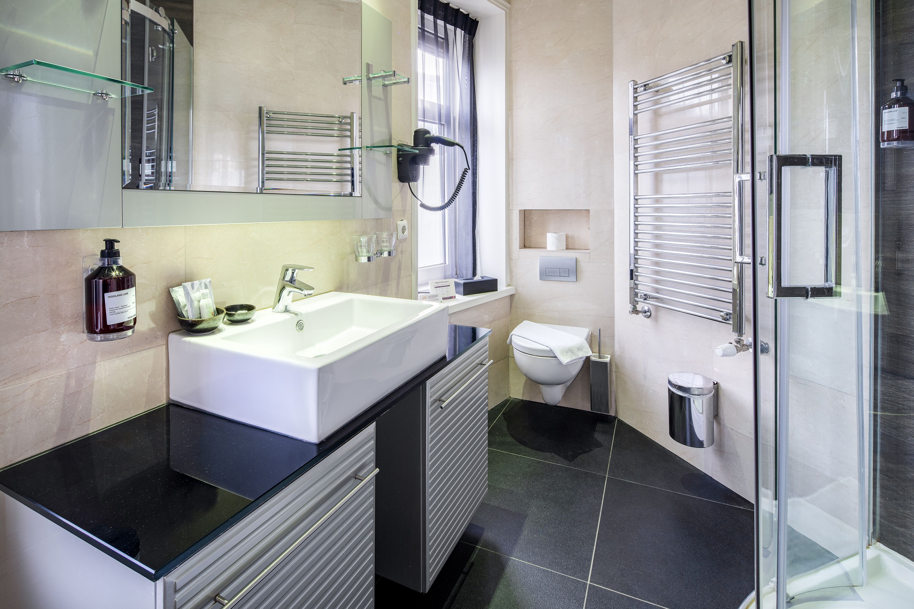 double room | bathroom | hair dryer, towels, soap, shampoo